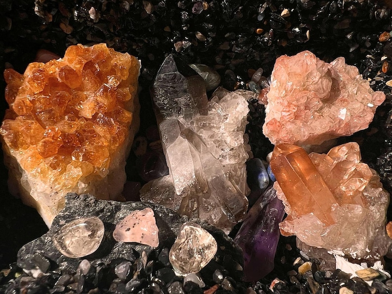 Raw Crystal Display Box, Large